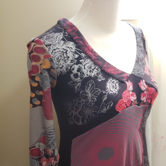 Dress - Picture 4 of 6